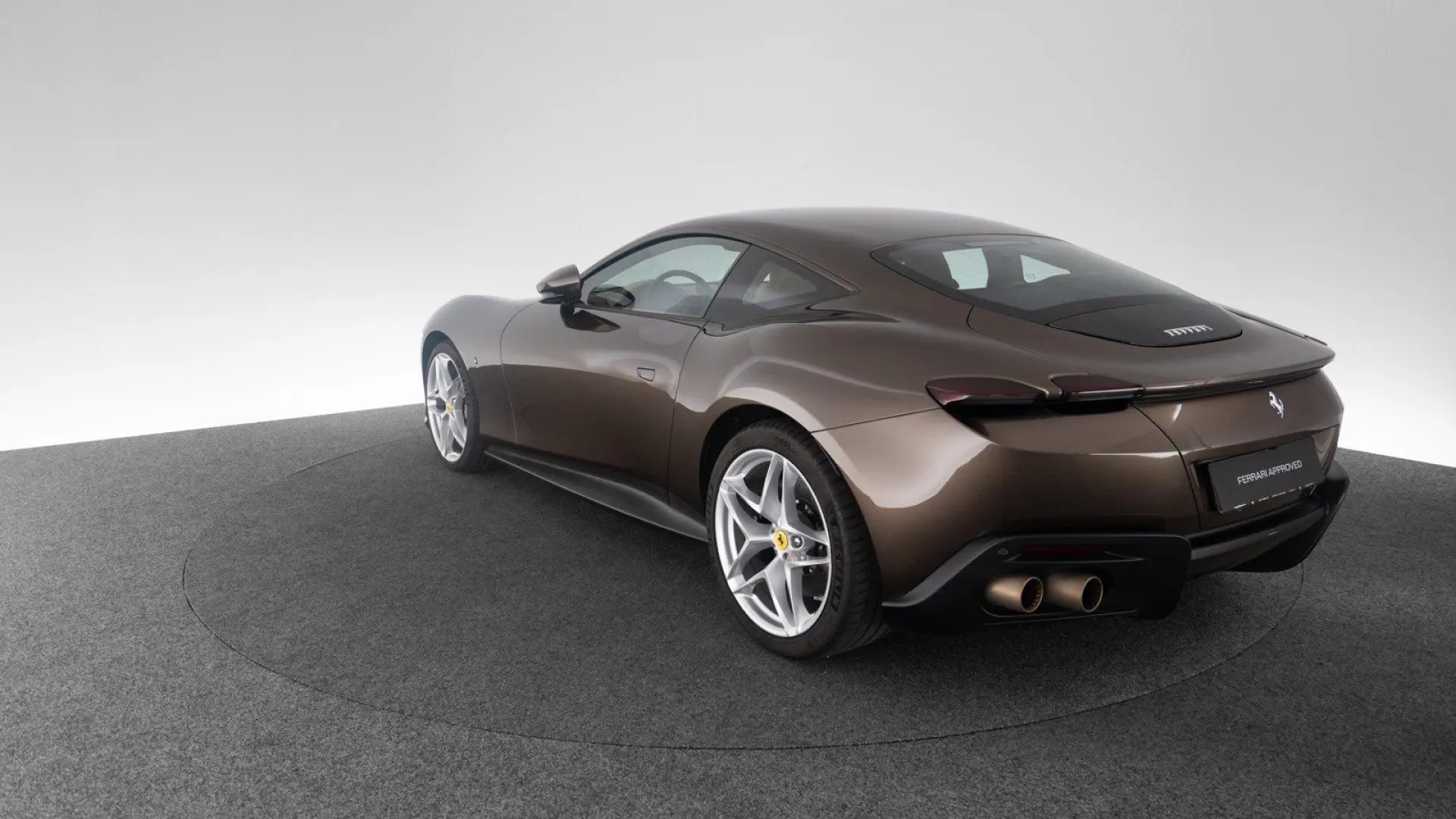 Ferrari Roma FERRARI