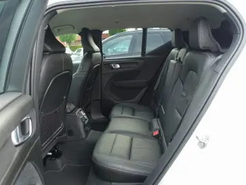 XC40 T5 Recharge Plus Dark/H&K/360°/Memory/BLS