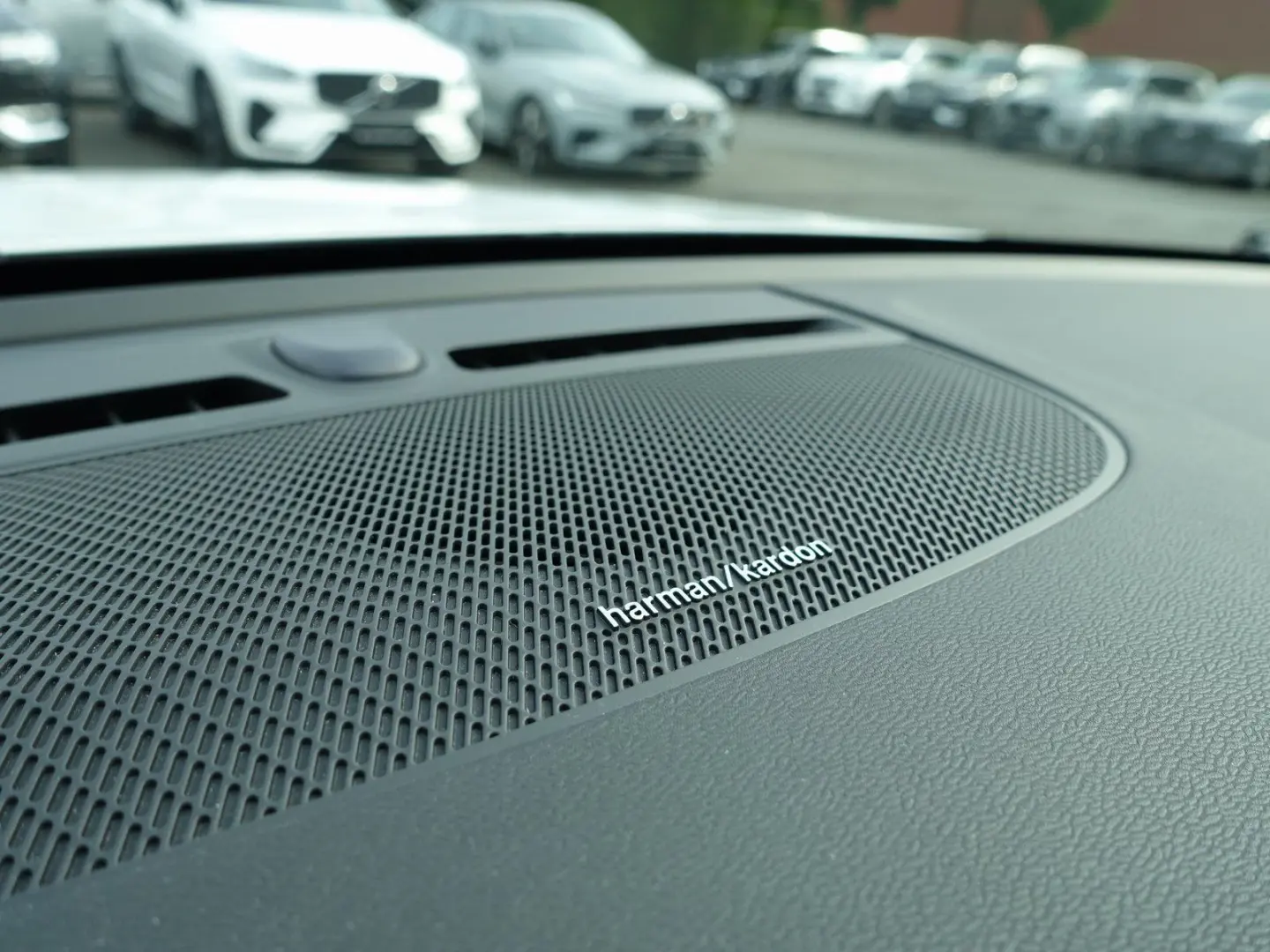 XC40 T5 Recharge Plus Dark/H&K/360°/Memory/BLS