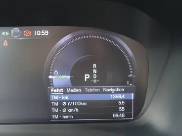 XC40 T5 Recharge Plus Dark/H&K/360°/Memory/BLS