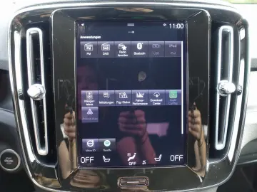 XC40 T5 Recharge Plus Dark/H&K/360°/Memory/BLS