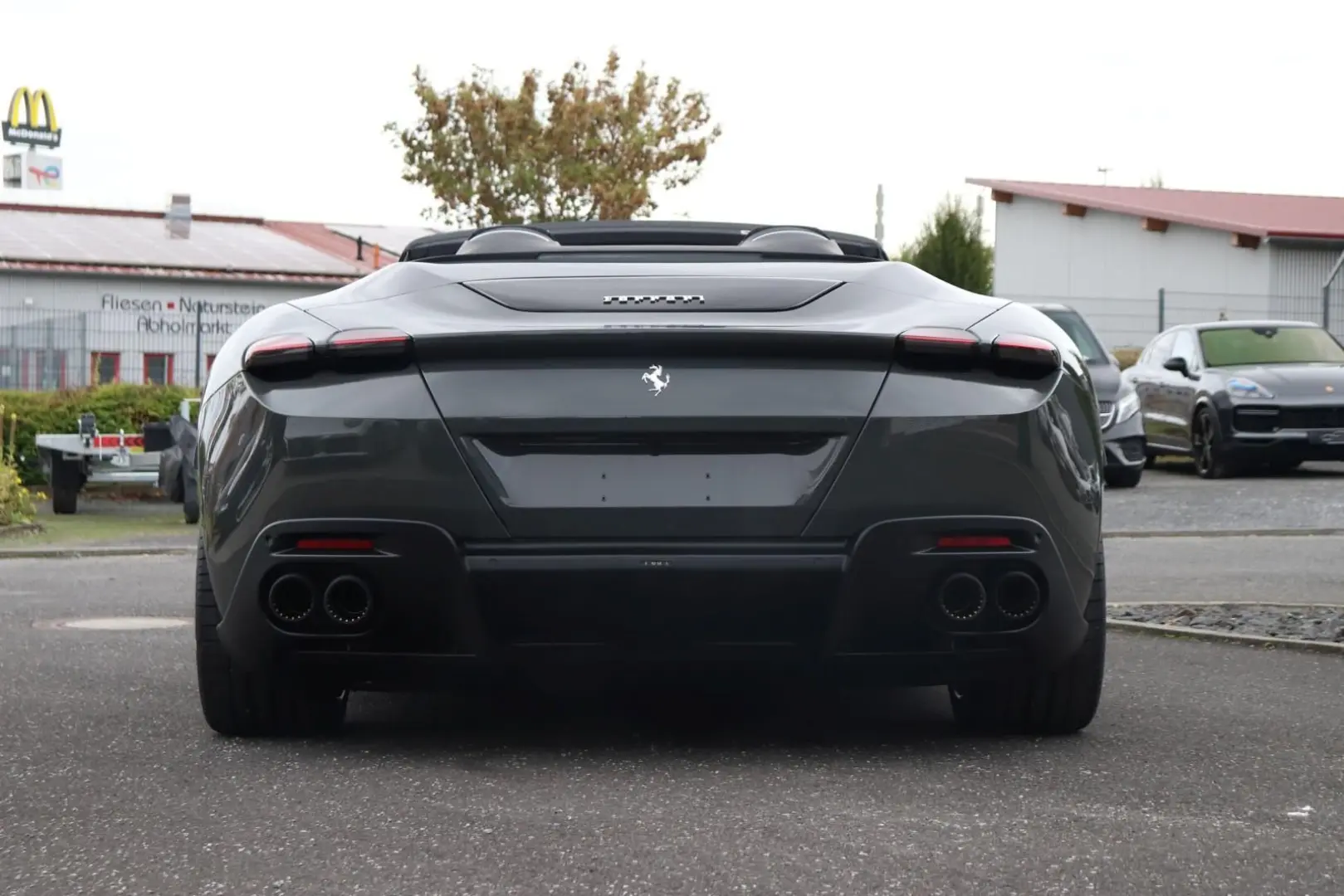 Ferrari Roma Spider +GRIGIO SCURO+JBL