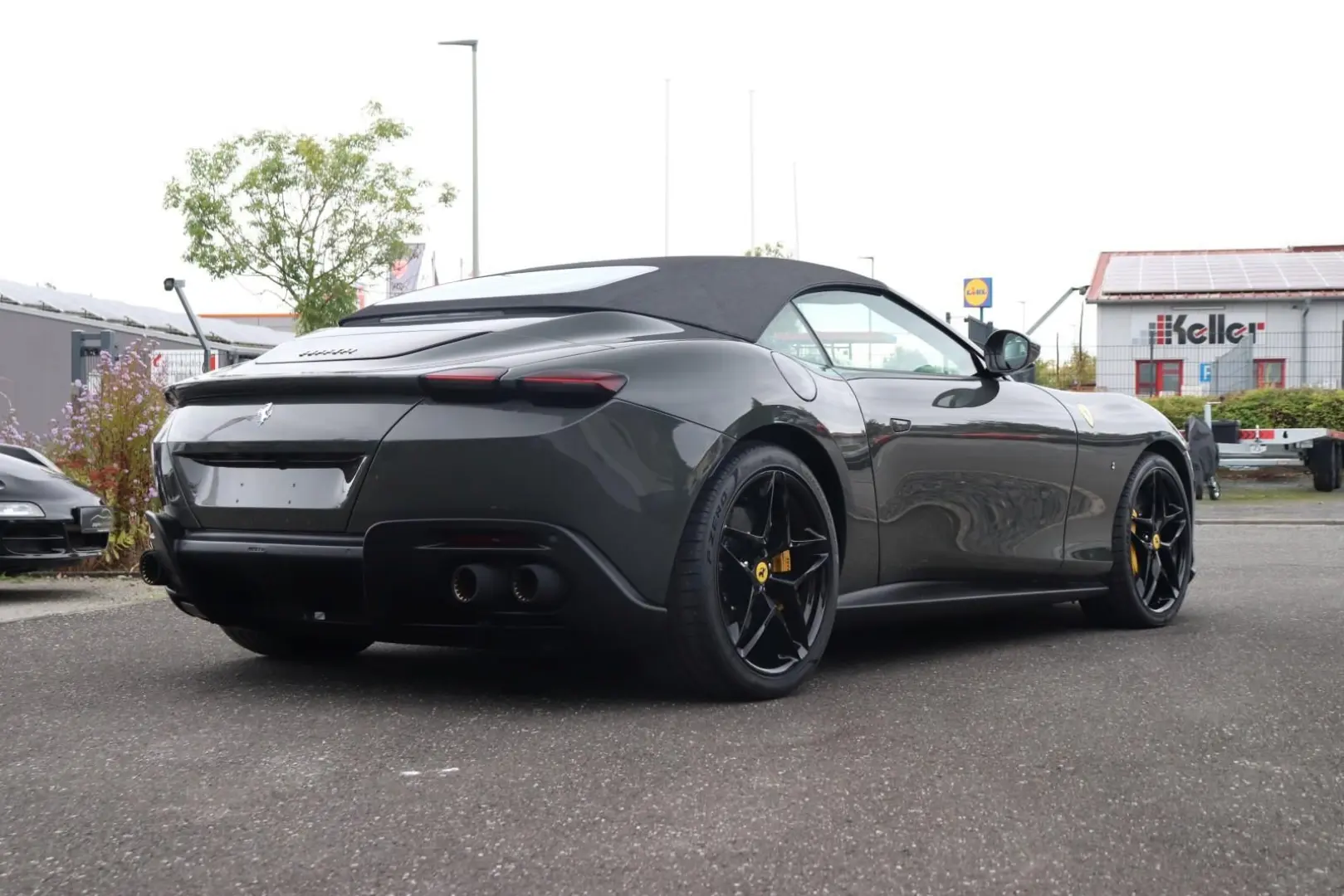 Ferrari Roma Spider +GRIGIO SCURO+JBL