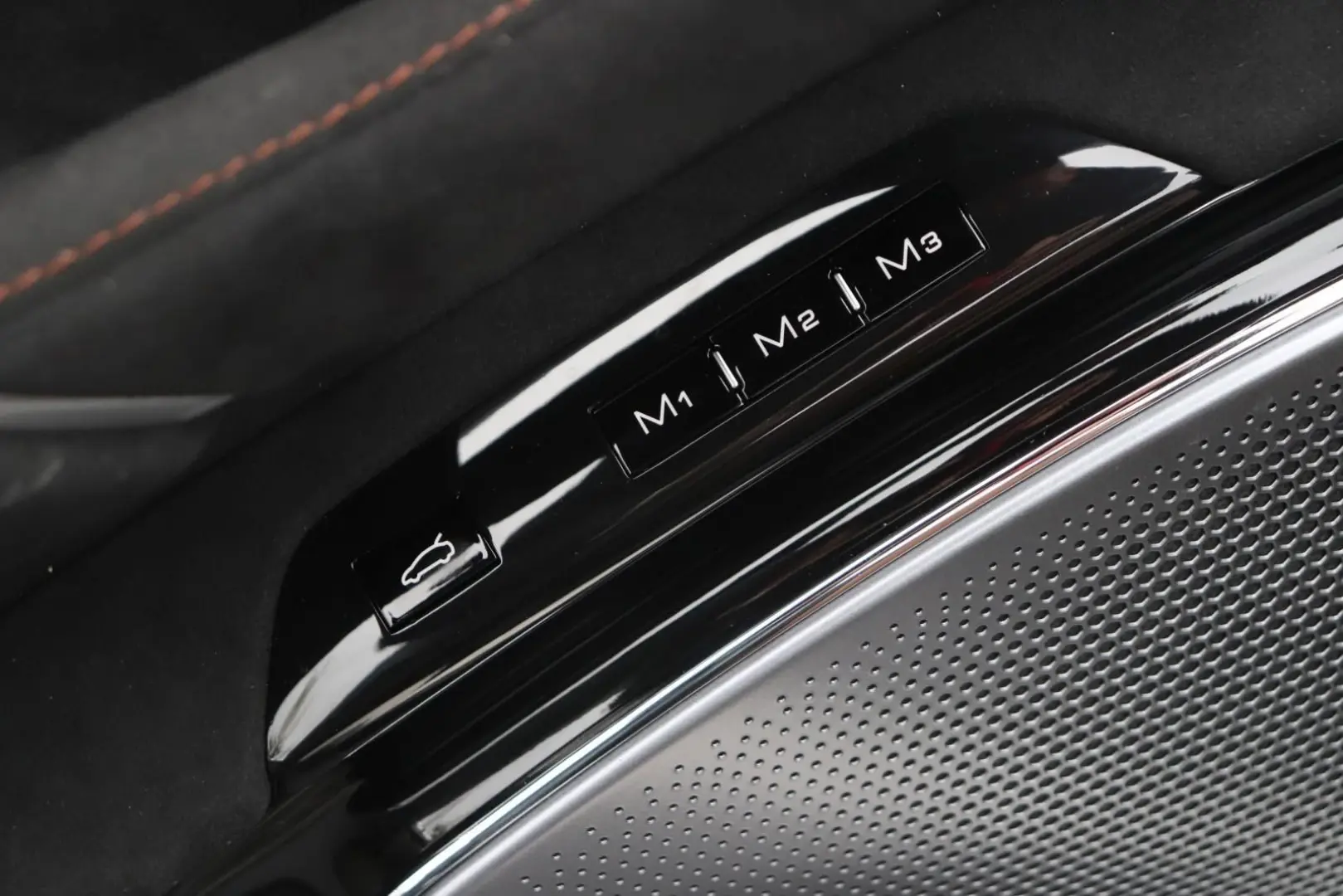 Ferrari Roma Spider +GRIGIO SCURO+JBL