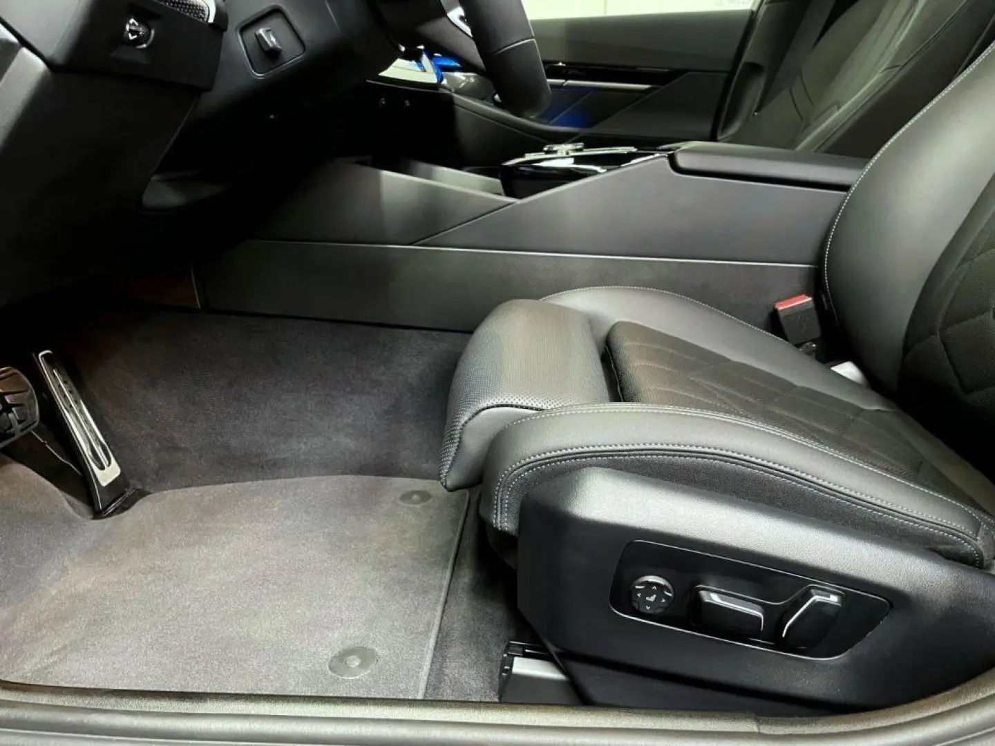 540d xDrive M Sport *20 Zoll*Pano*NW~97.200.-€