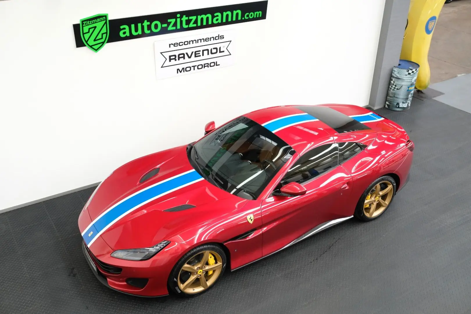 Ferrari Portofino/VIEL CARBON/LIFT/JBL/DAYTONA