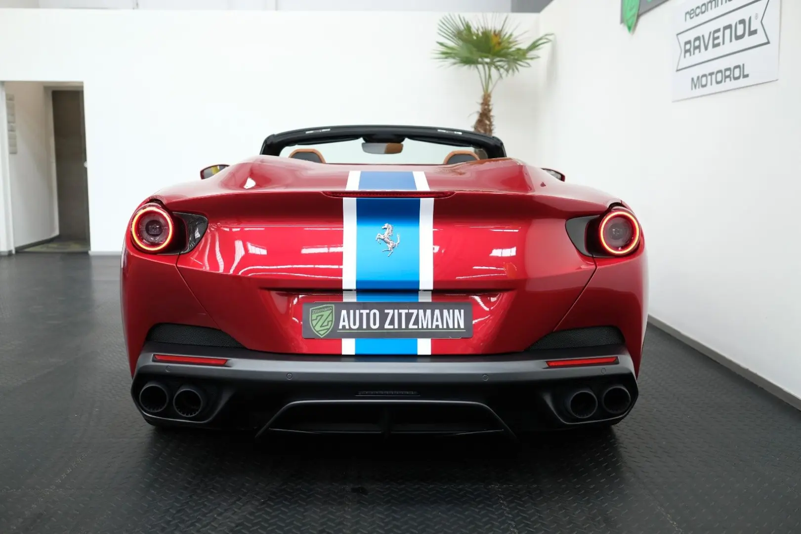 Ferrari Portofino/VIEL CARBON/LIFT/JBL/DAYTONA
