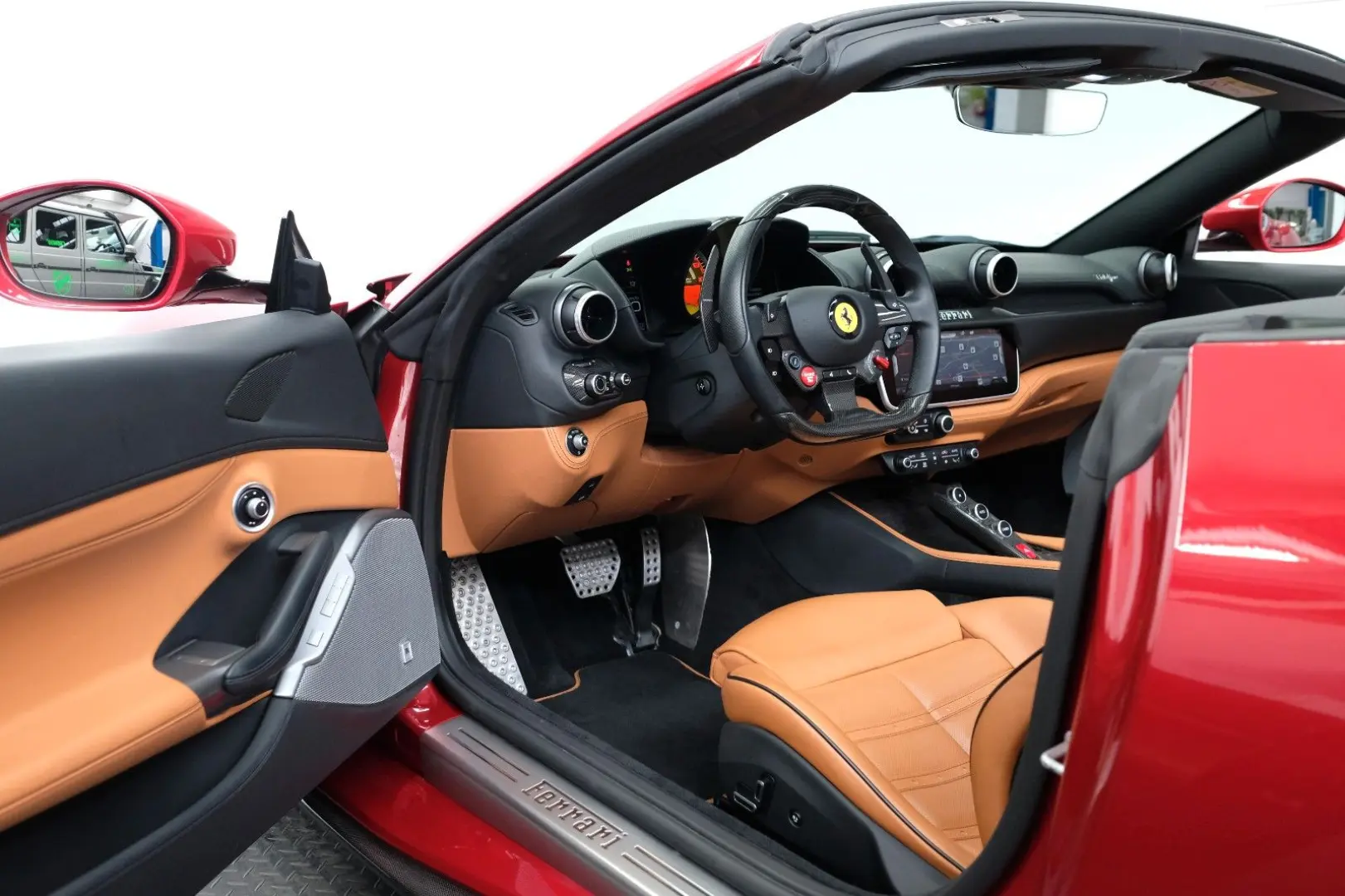 Ferrari Portofino/VIEL CARBON/LIFT/JBL/DAYTONA