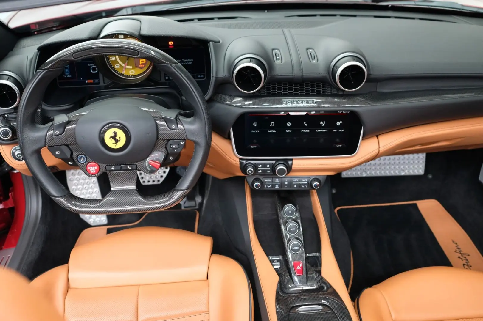 Ferrari Portofino/VIEL CARBON/LIFT/JBL/DAYTONA