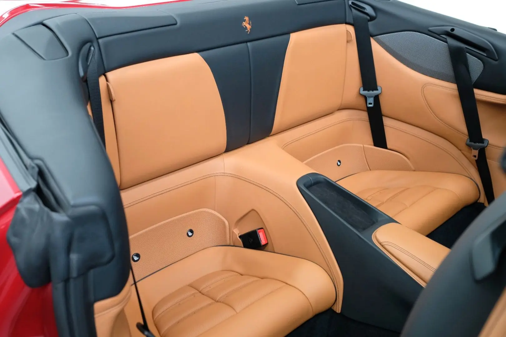 Ferrari Portofino/VIEL CARBON/LIFT/JBL/DAYTONA