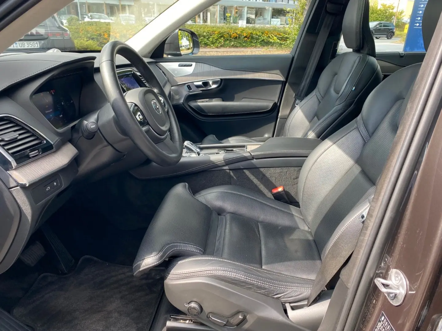 XC90 T8 AWD Ultimate Bright, B&W, Luftf., uvm