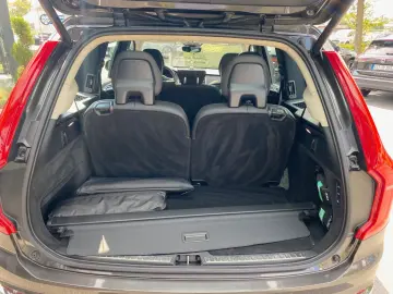 XC90 T8 AWD Ultimate Bright, B&W, Luftf., uvm