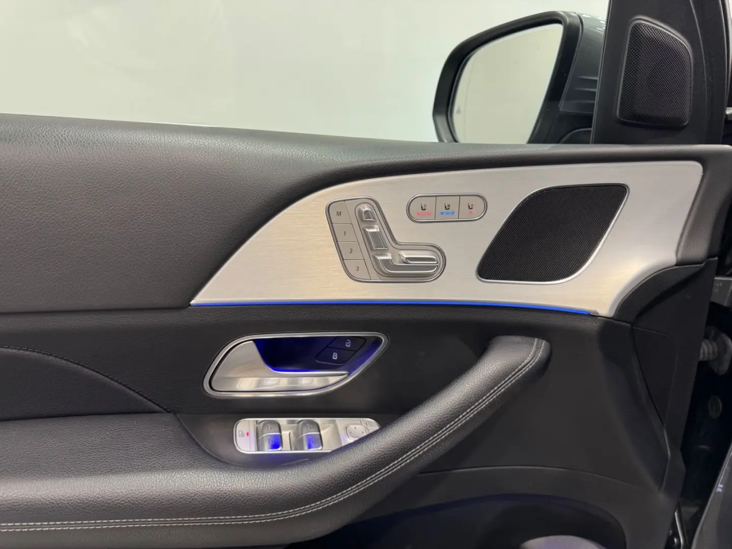 GLS 400 d 4Matic AMG-LINE 7-SITZER PANO+HUD+AHK
