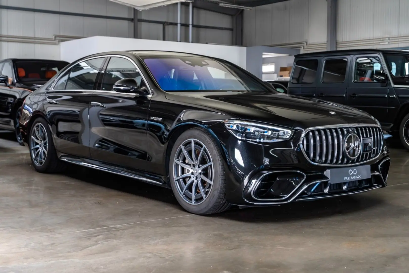 S 63 AMG e 4M Perf / Rear DVD / MY2025