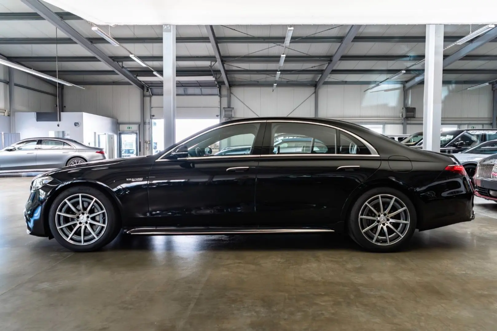 S 63 AMG e 4M Perf / Rear DVD / MY2025