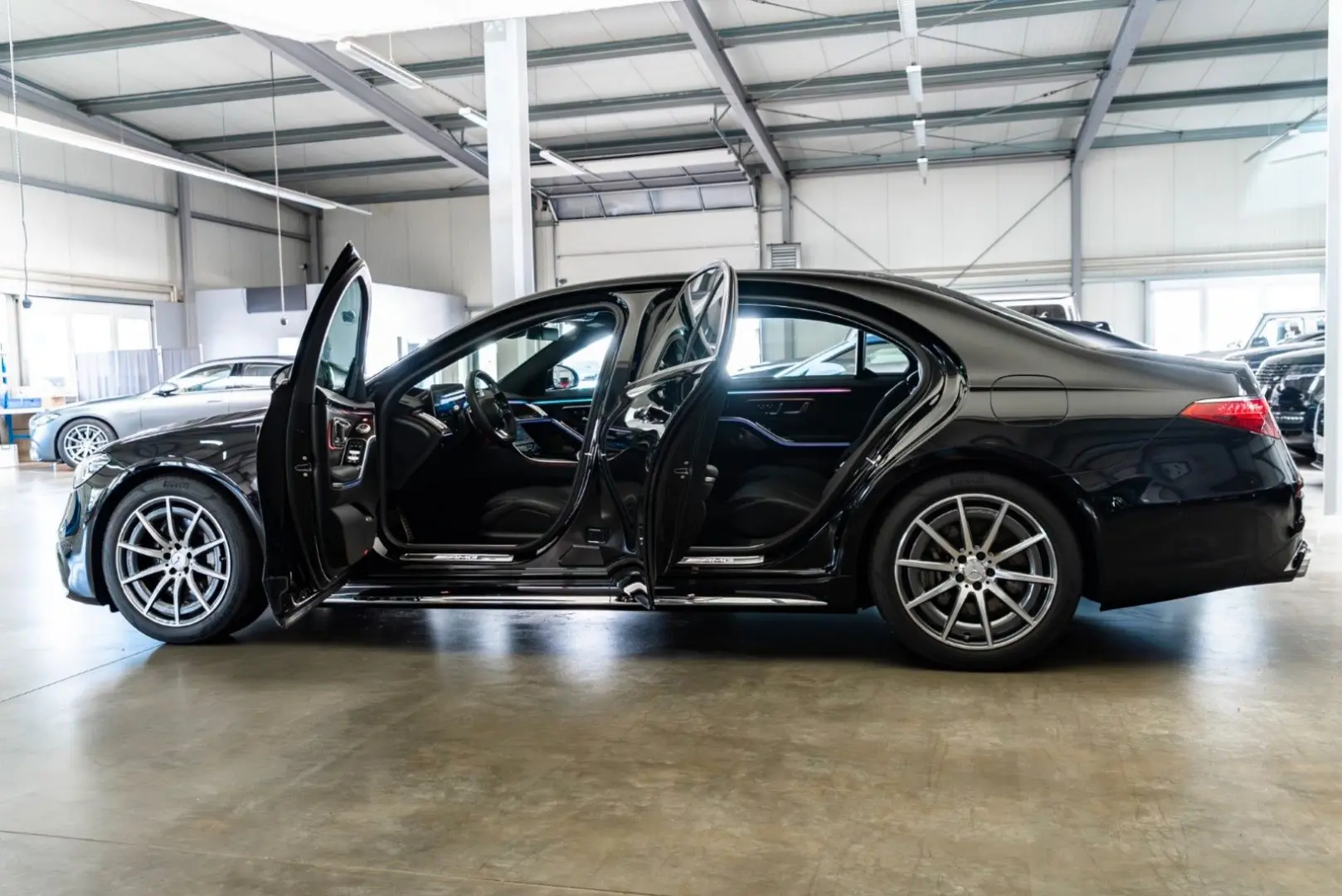S 63 AMG e 4M Perf / Rear DVD / MY2025