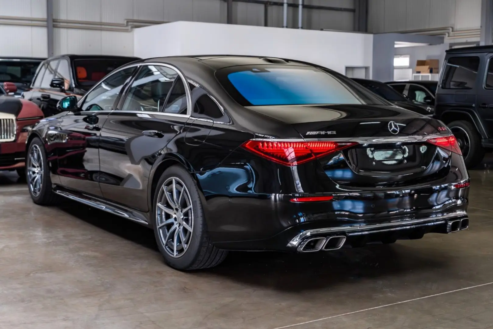 S 63 AMG e 4M Perf / Rear DVD / MY2025