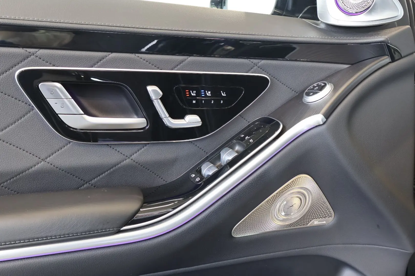S 500 L 4M AMG CHAUF+SOFT+DIGI.LIGHT+BURM+PANO