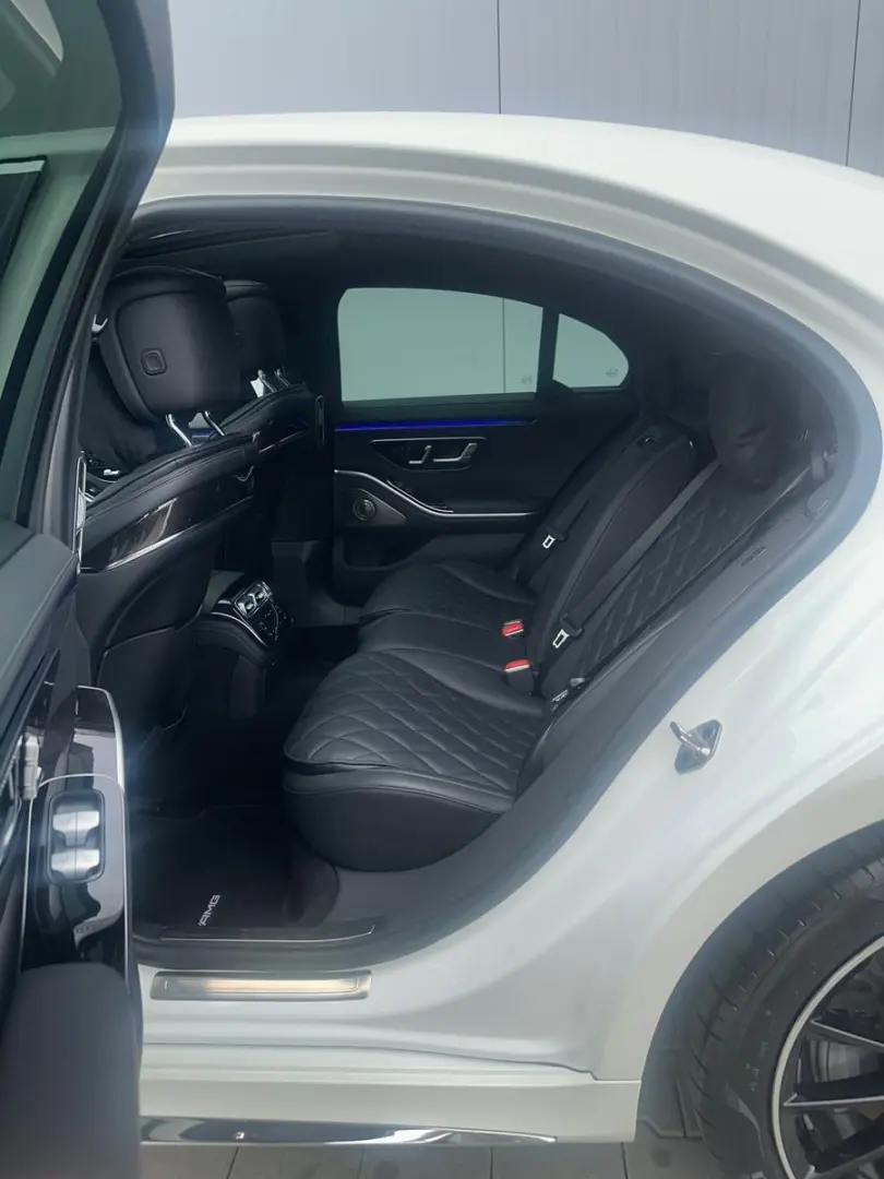 S400 4M AMG-LINE PANO DISTRO HUD 360° HA-LENKUNG
