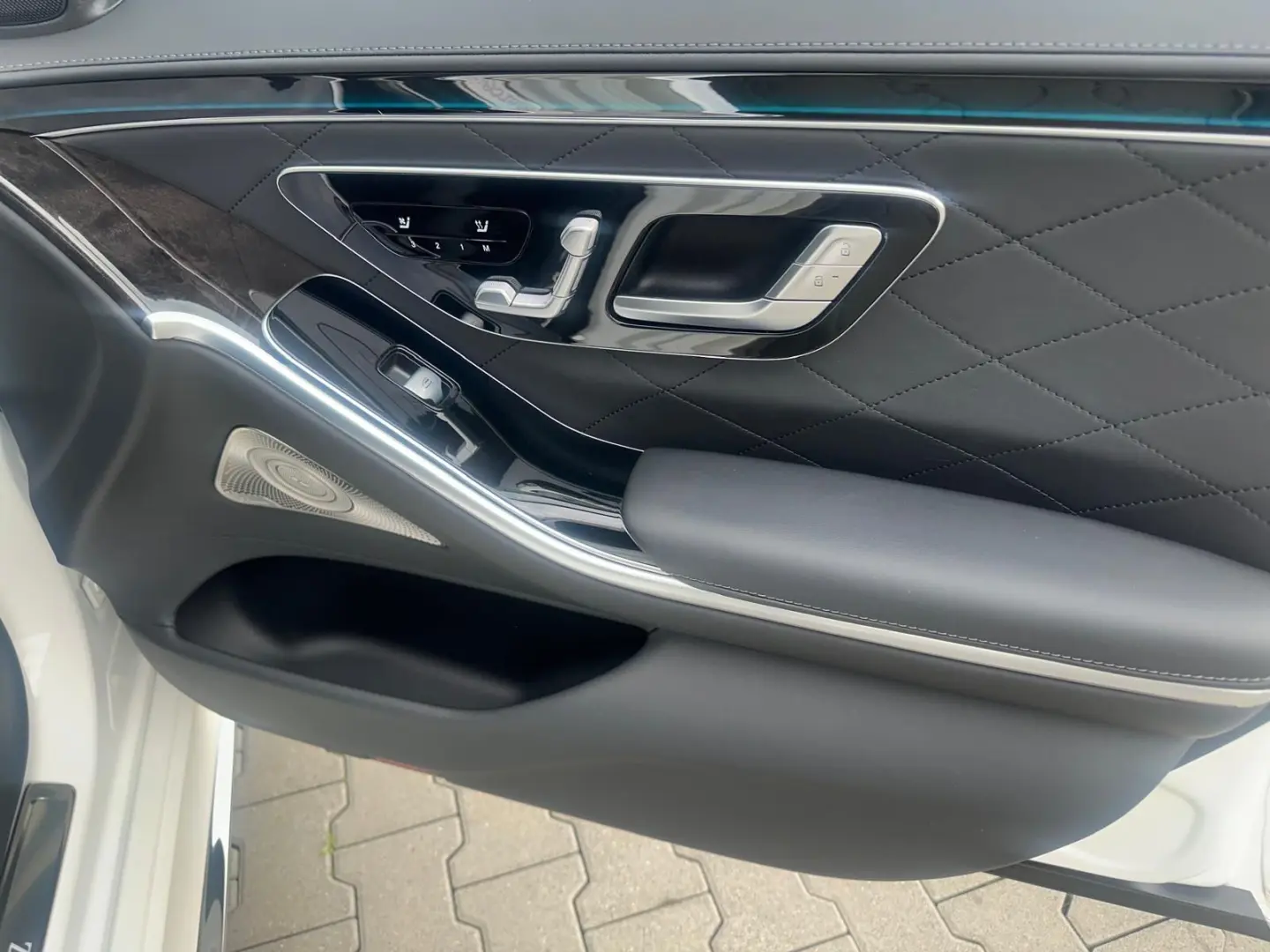 S400 4M AMG-LINE PANO DISTRO HUD 360° HA-LENKUNG