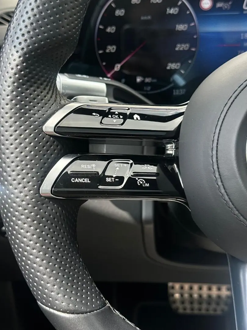 S400 4M AMG-LINE PANO DISTRO HUD 360° HA-LENKUNG