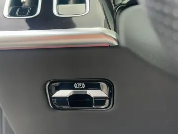 S400 4M AMG-LINE PANO DISTRO HUD 360° HA-LENKUNG