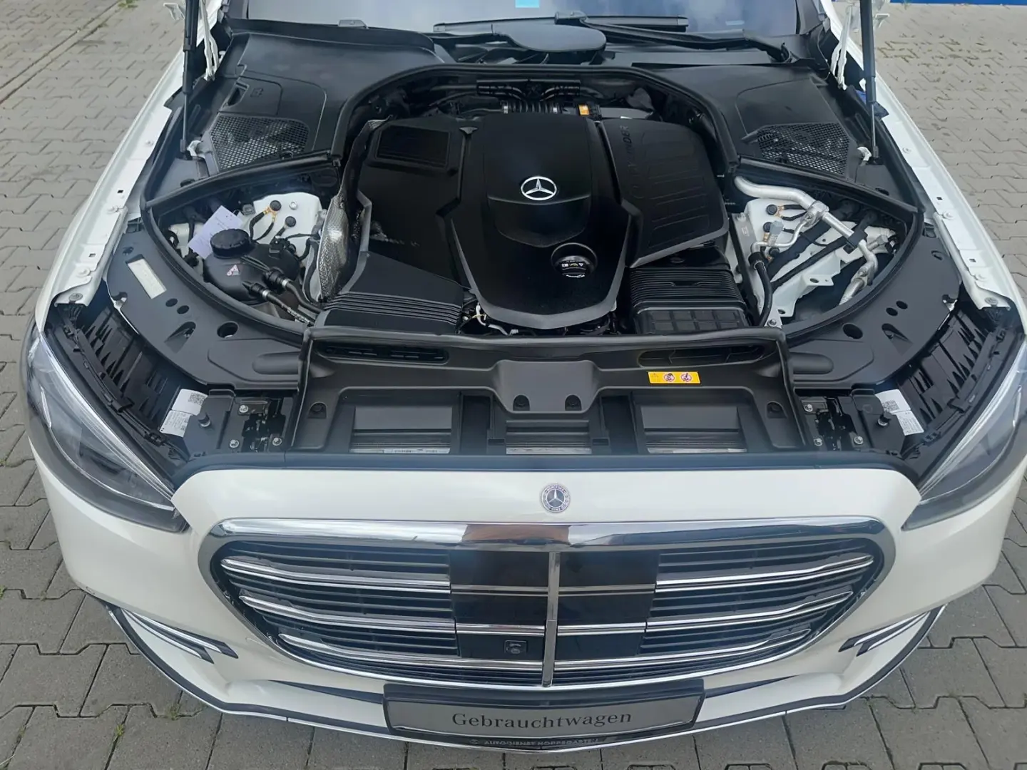 S400 4M AMG-LINE PANO DISTRO HUD 360° HA-LENKUNG