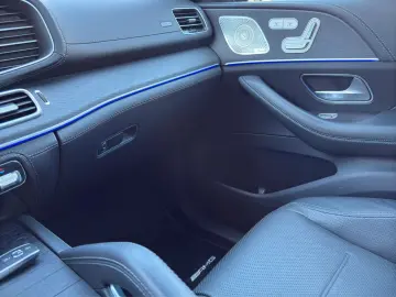 GLE 400 d GLE - 4Matic AMG PANO LEDER AHK STHEIZ