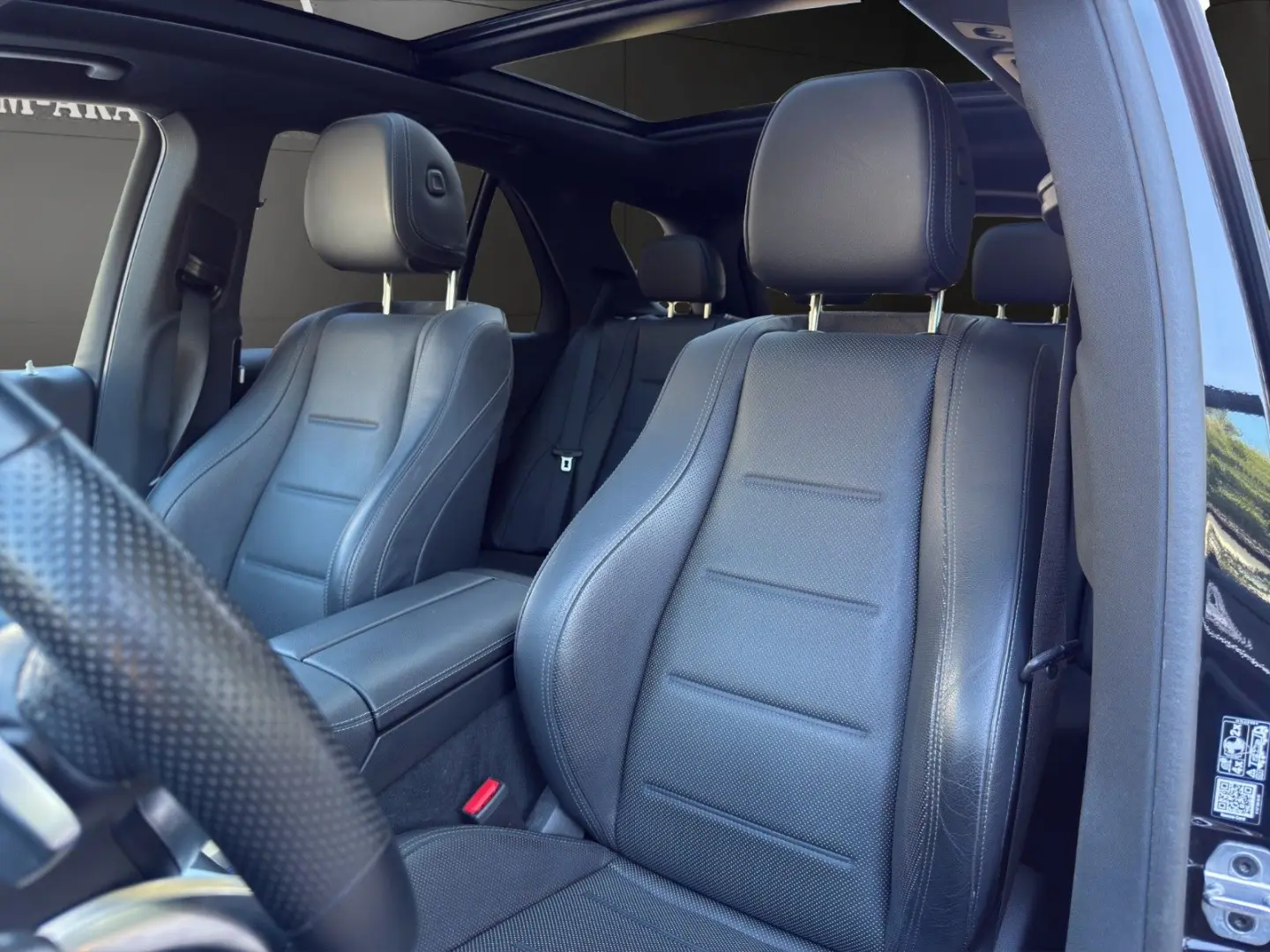 GLE 400 d GLE - 4Matic AMG PANO LEDER AHK STHEIZ