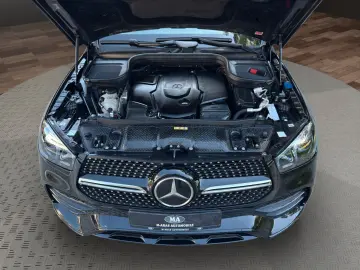 GLE 400 d GLE - 4Matic AMG PANO LEDER AHK STHEIZ