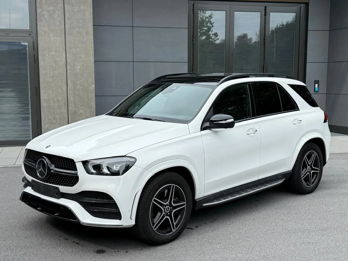 GLE 450 4MATIC *AMG*PANO*BURMESTE*HUD*360°*Night