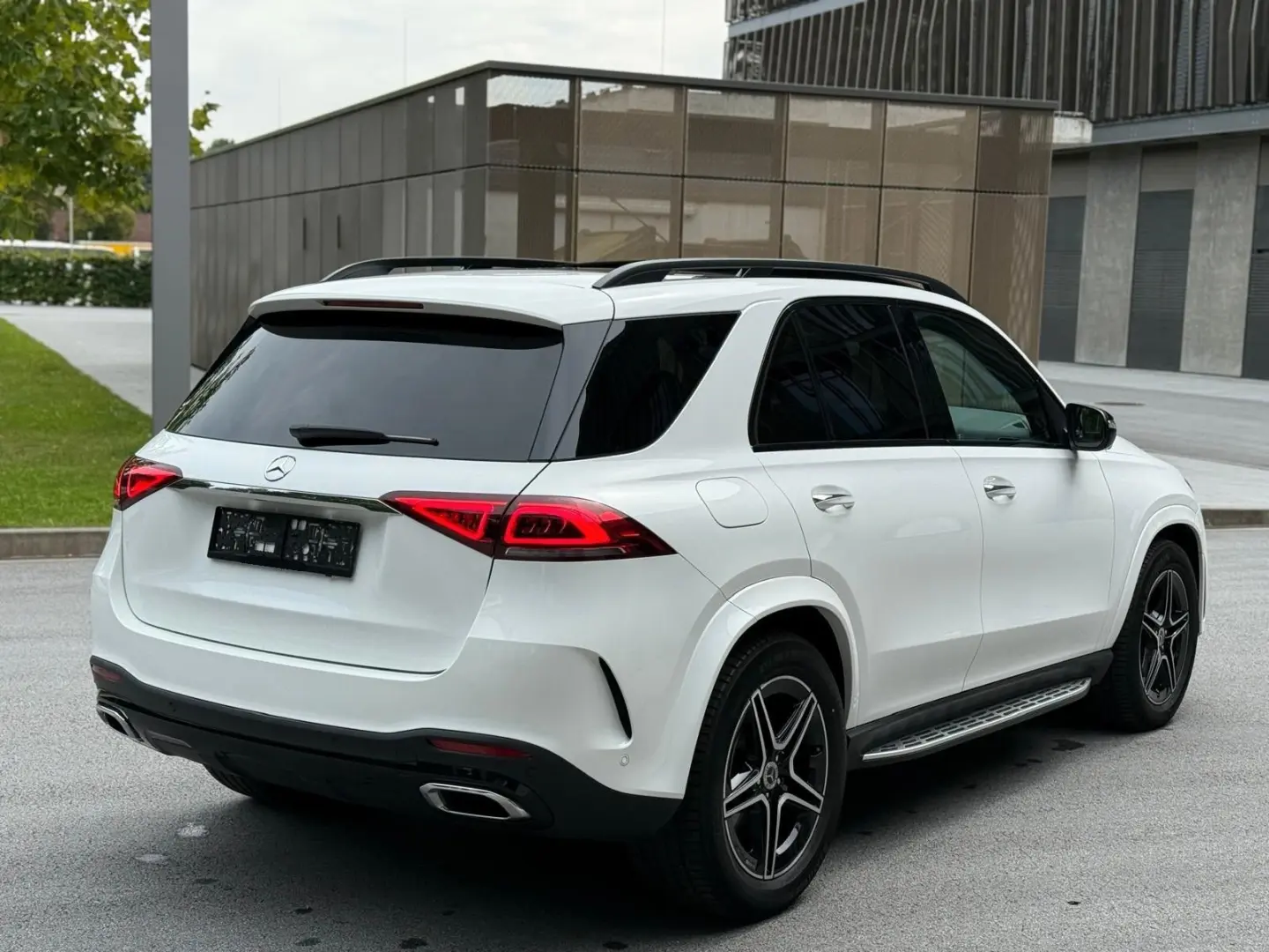 GLE 450 4MATIC *AMG*PANO*BURMESTE*HUD*360°*Night