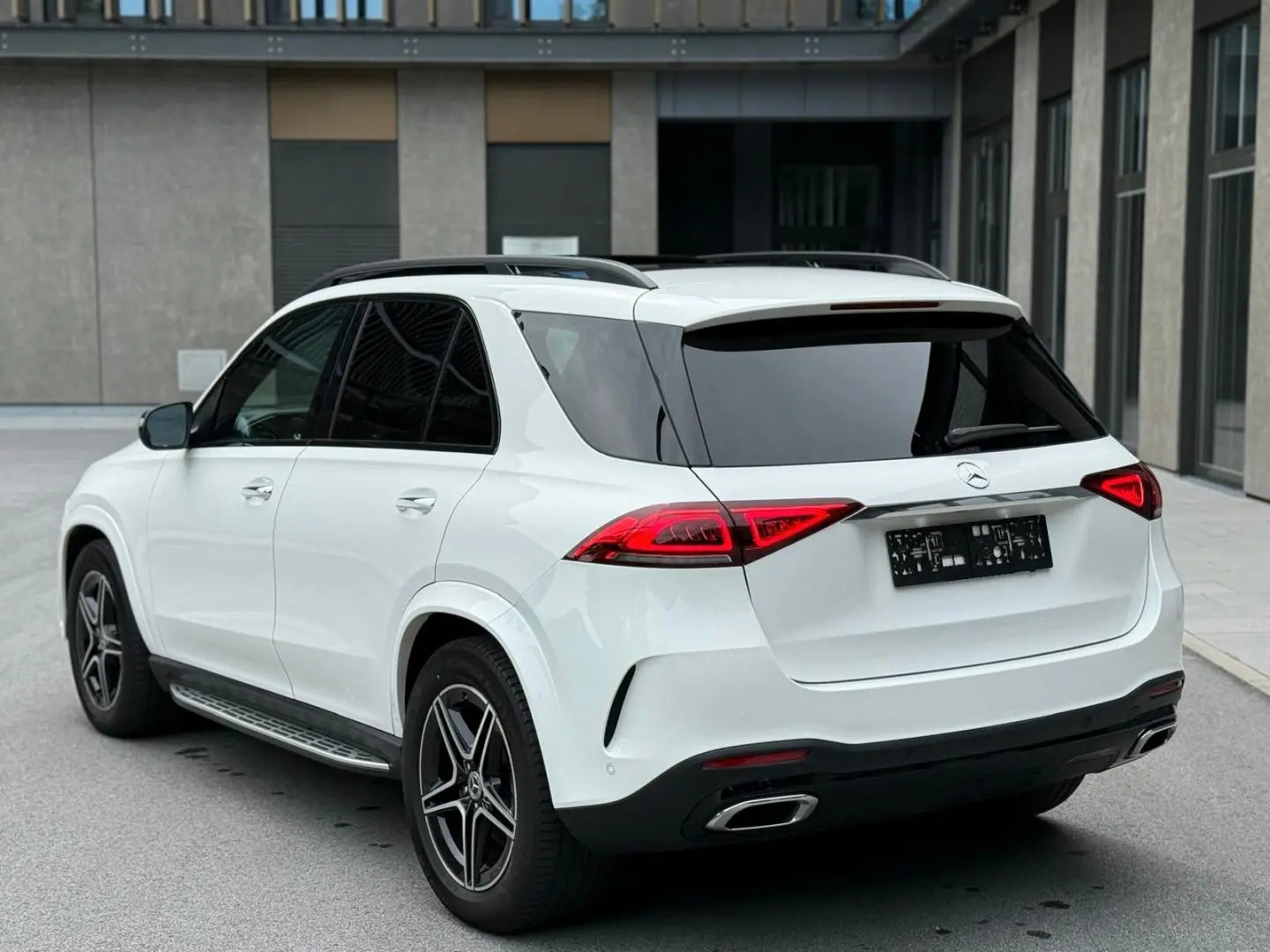 GLE 450 4MATIC *AMG*PANO*BURMESTE*HUD*360°*Night