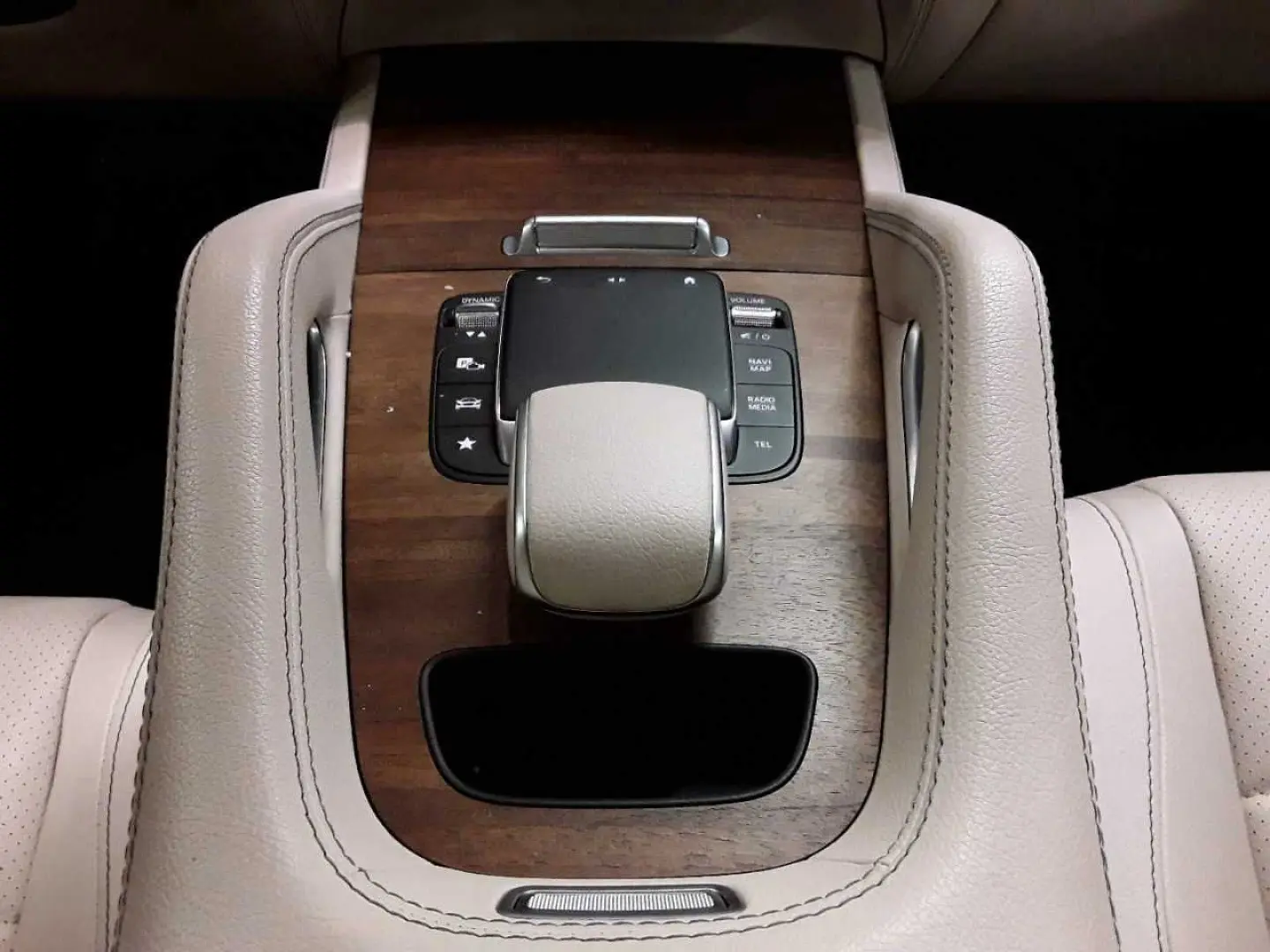 GLE 350 de 4M-AHK AssiPL HuD KAM360