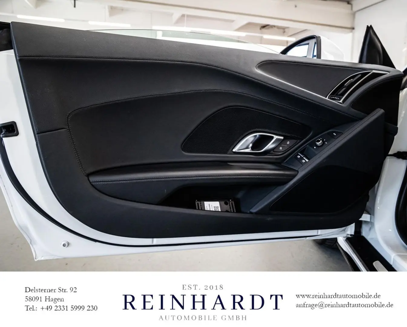R8 COUPE 5.2FSi V10 RWD LED/NAVI+/RS-SITZE-NAPPA