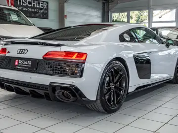 R8 Coupe 5.2FSI RAUTE*B&O*LASER*SUZUKAGRAU*R-Kam