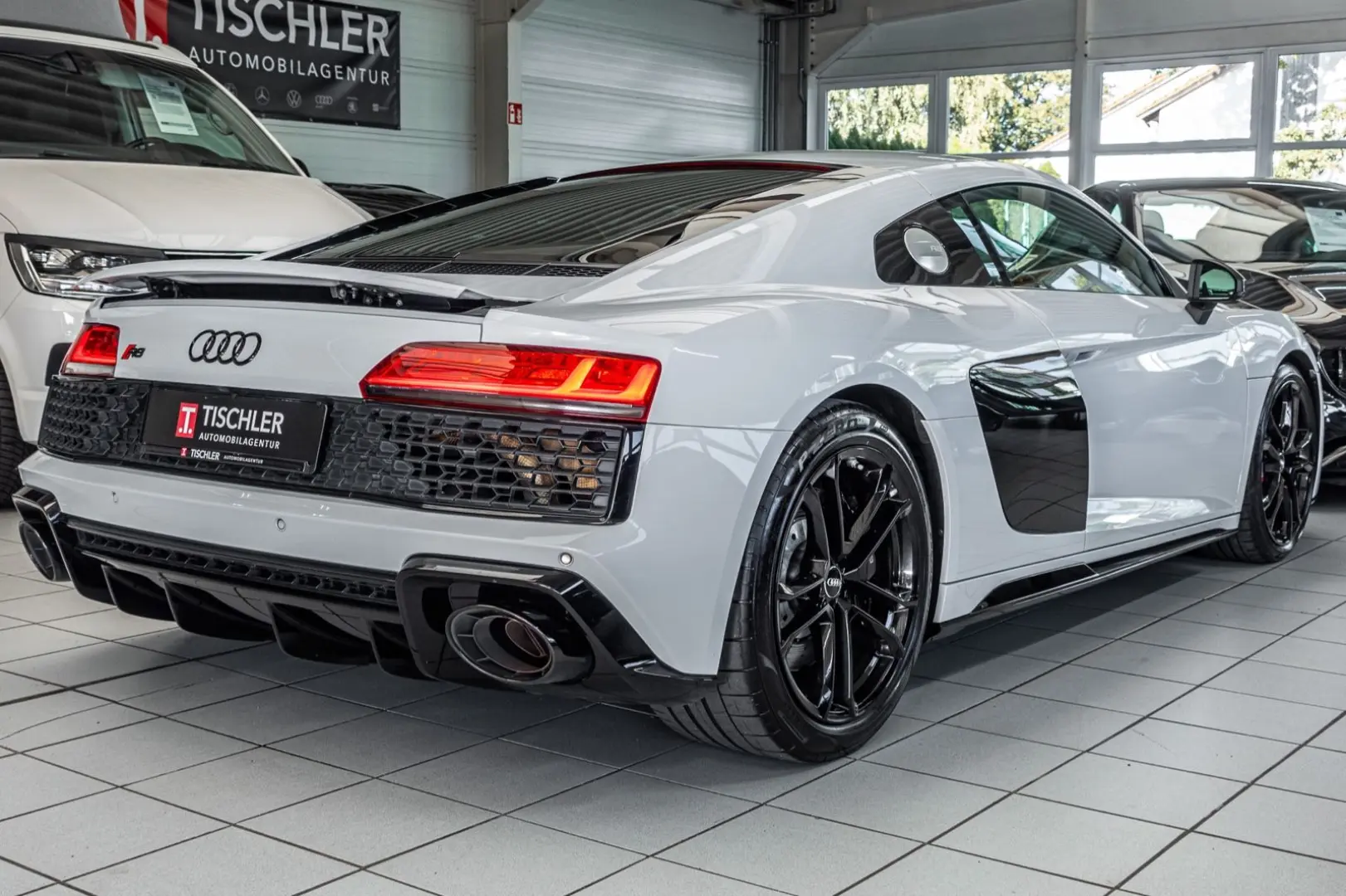 R8 Coupe 5.2FSI RAUTE*B&O*LASER*SUZUKAGRAU*R-Kam