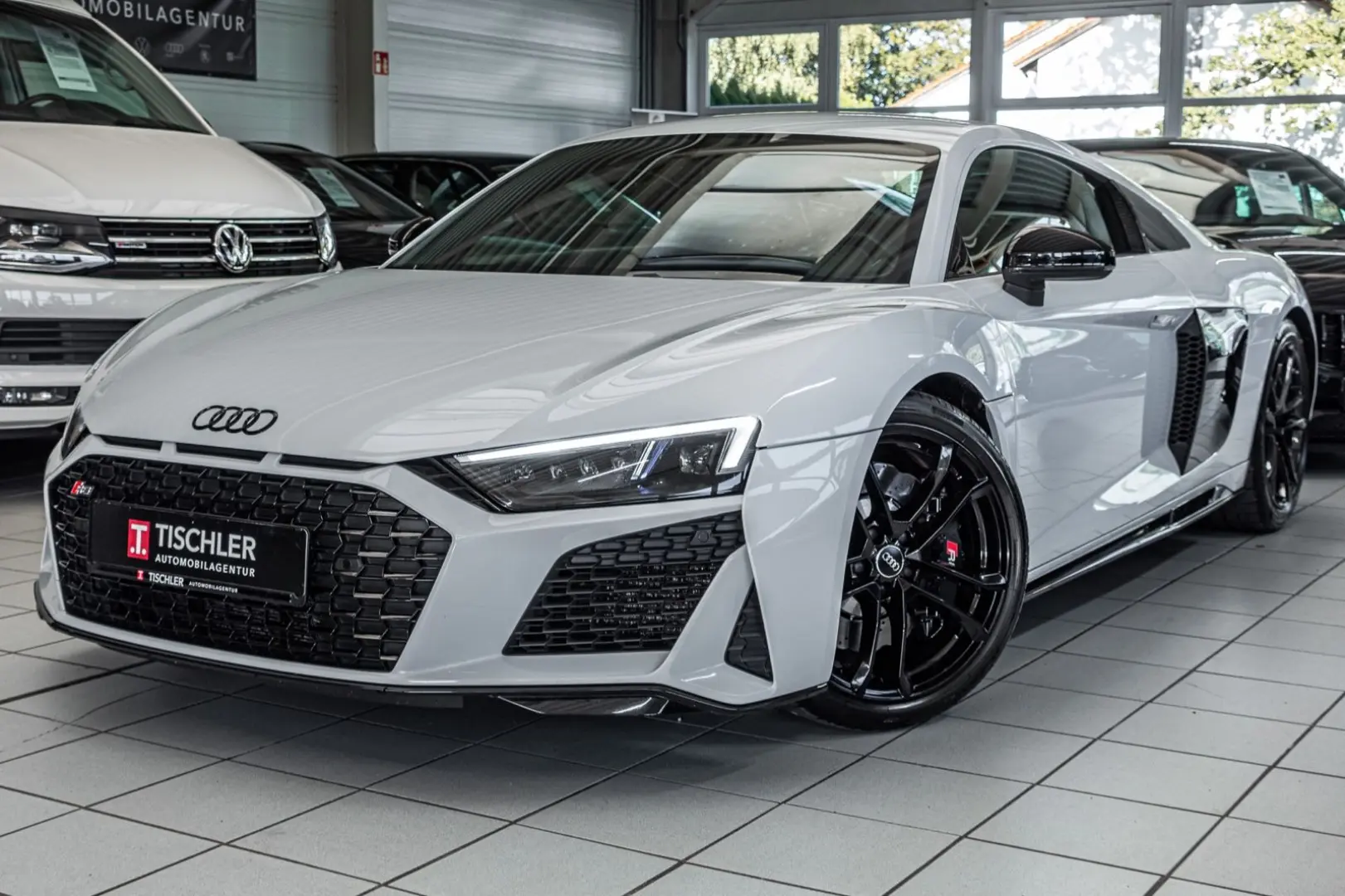R8 Coupe 5.2FSI RAUTE*B&O*LASER*SUZUKAGRAU*R-Kam