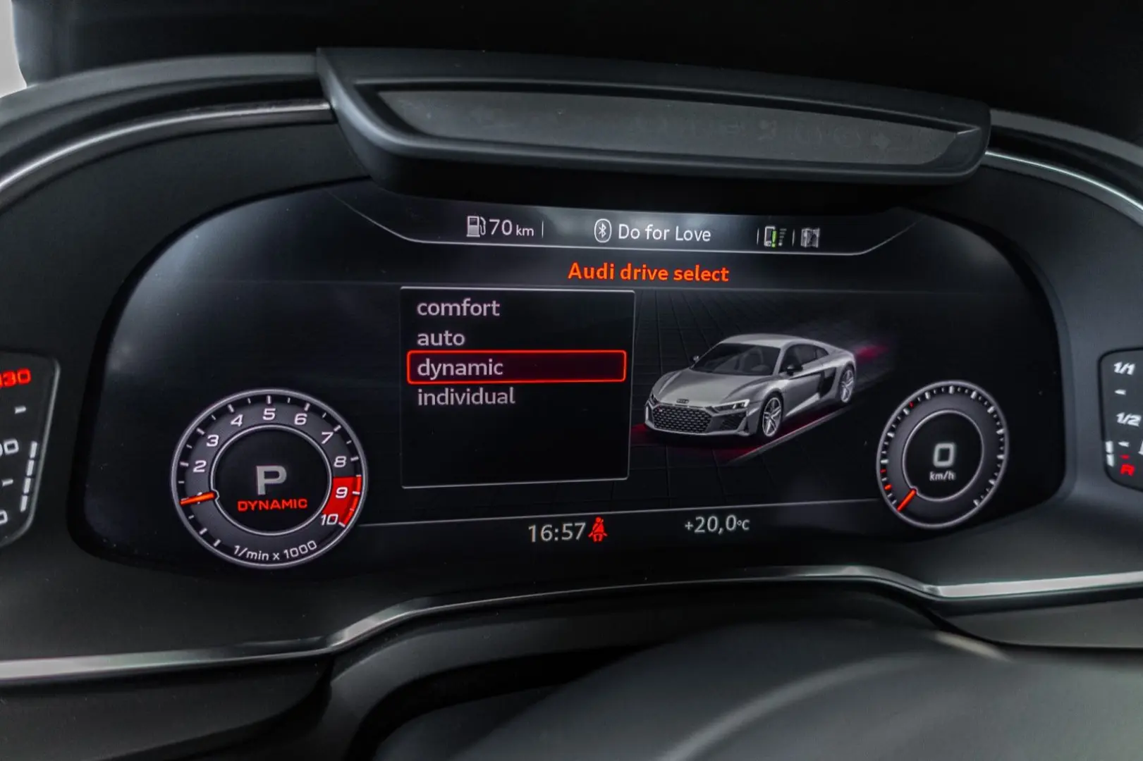 R8 Coupe 5.2FSI RAUTE*B&O*LASER*SUZUKAGRAU*R-Kam