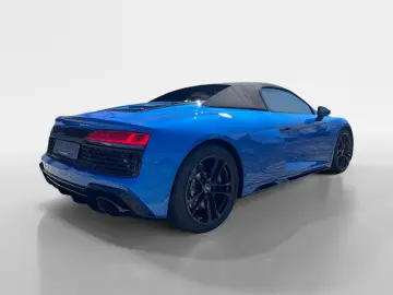 R8 Spyder 5.2 FSI +SportAGA+B&O+Kamera+Alcantara