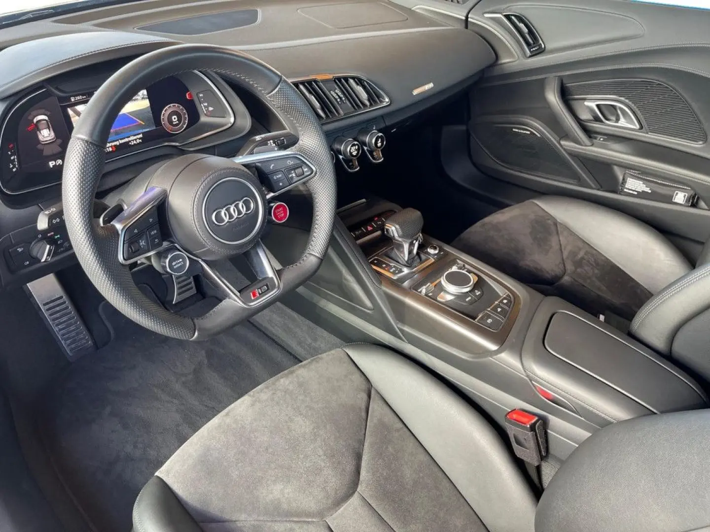 R8 Spyder 5.2 FSI +SportAGA+B&O+Kamera+Alcantara