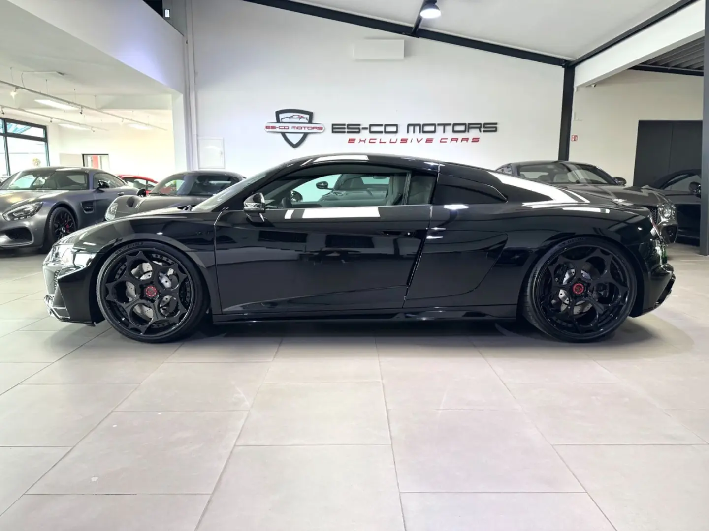 R8 COUPE 5.2 FSI RWD PERFORMANCE SCHALENSITZ 21
