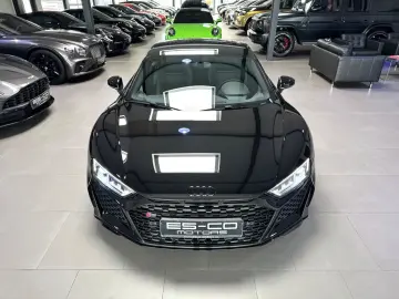 R8 COUPE 5.2 FSI RWD PERFORMANCE SCHALENSITZ 21
