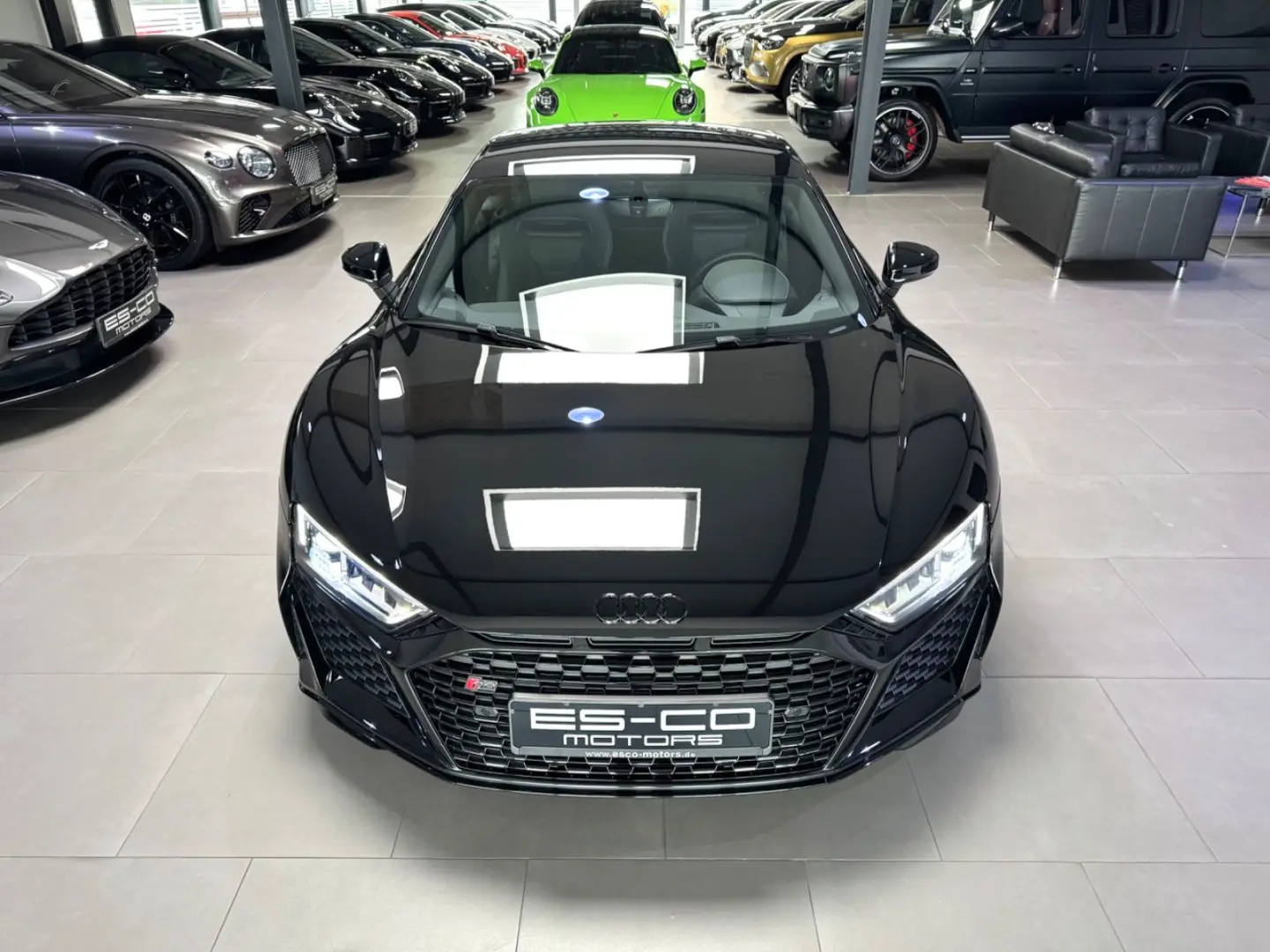R8 COUPE 5.2 FSI RWD PERFORMANCE SCHALENSITZ 21