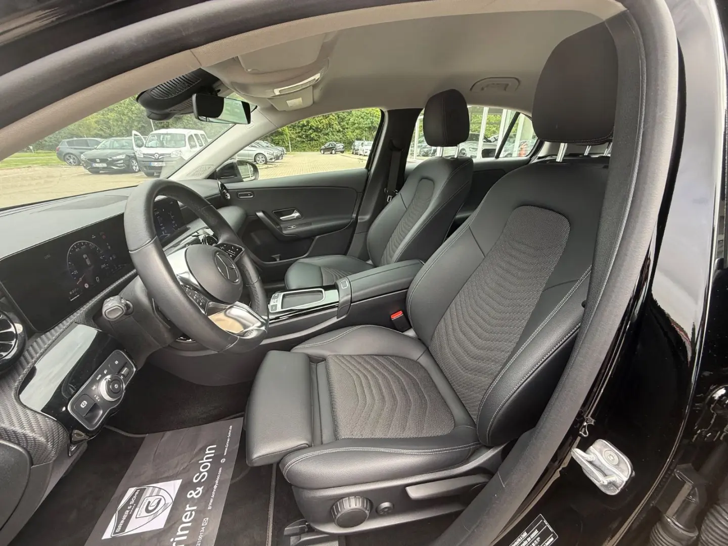 A 200d Entry,Comand,T-Leder,R-Kamera,3,99%