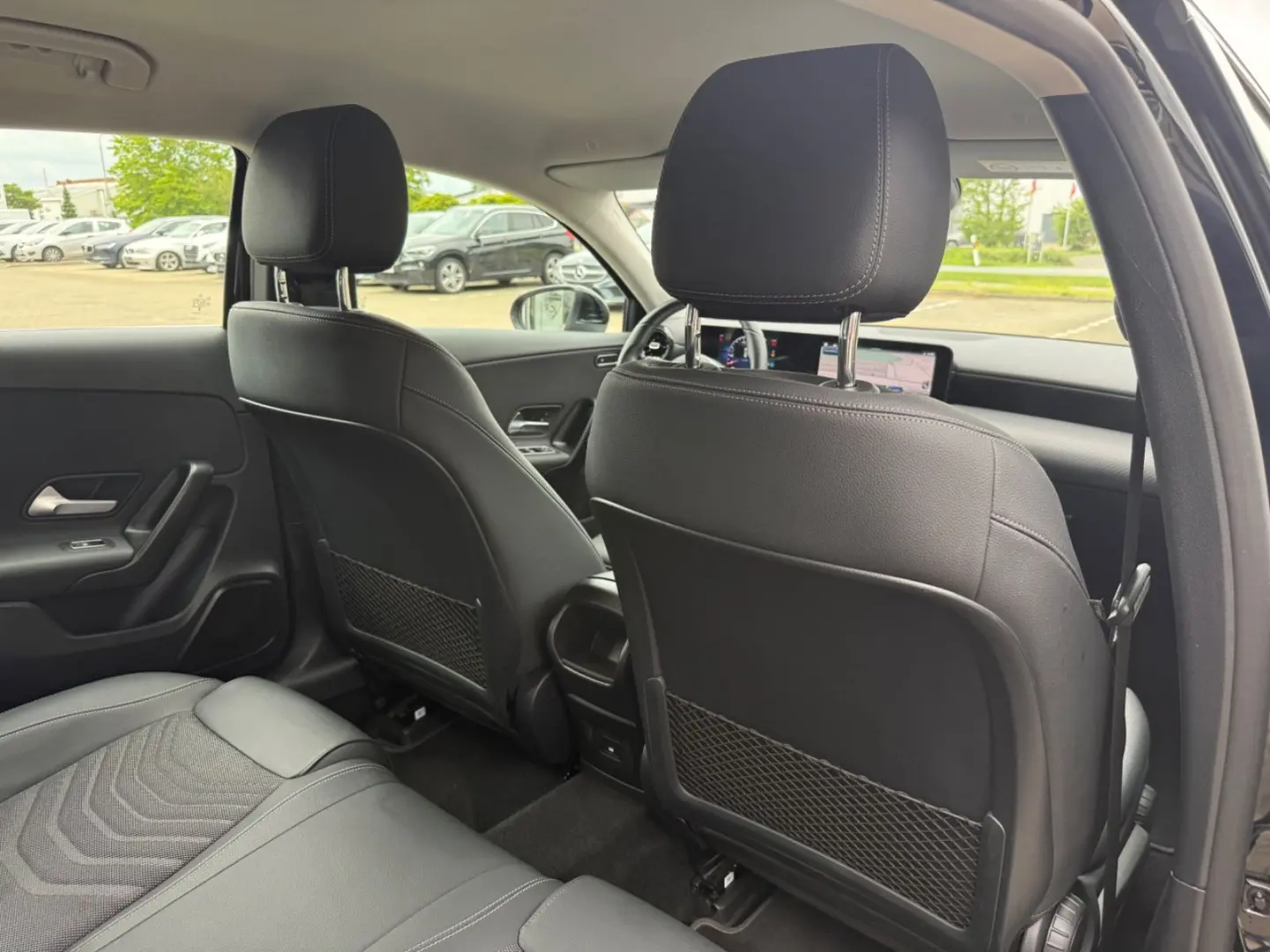 A 200d Entry,Comand,T-Leder,R-Kamera,3,99%