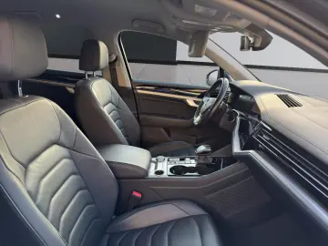Volkswagen Touareg – 3.0 V6 TDI – 4Motion