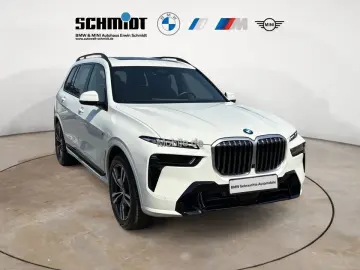 X7 xDrive40i M Sport  NP= 119.680 -   Pano   AHK