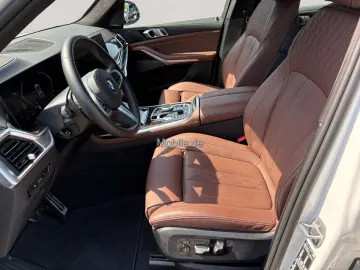 X7 xDrive40i M Sport /NP= 119.680,- / Pano / AHK