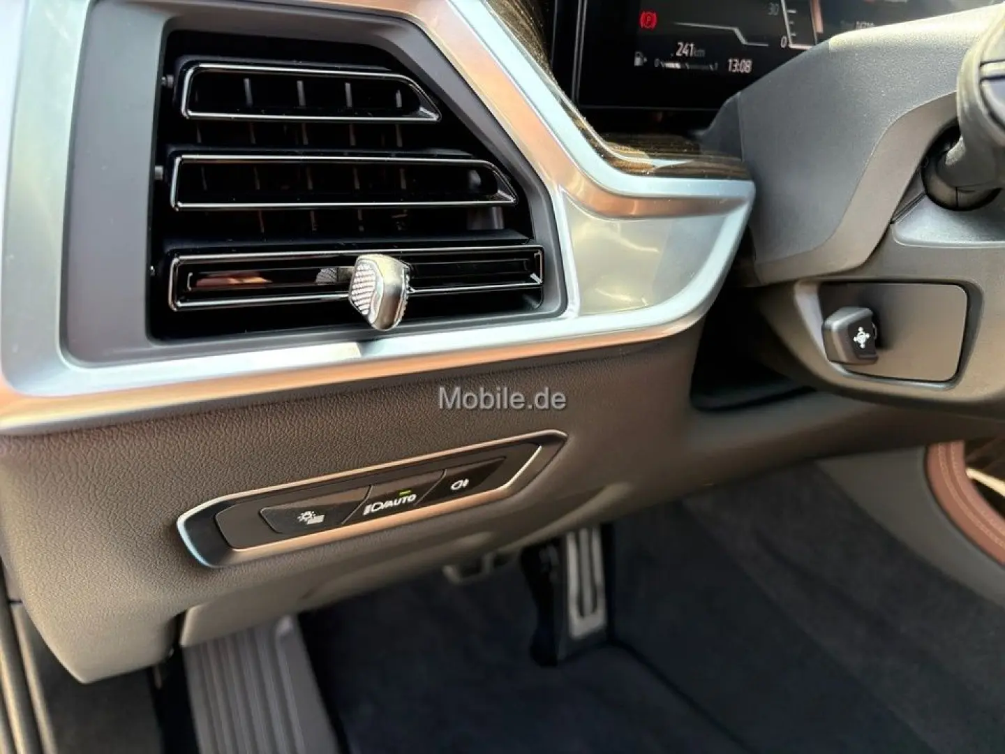 X7 xDrive40i M Sport /NP= 119.680,- / Pano / AHK